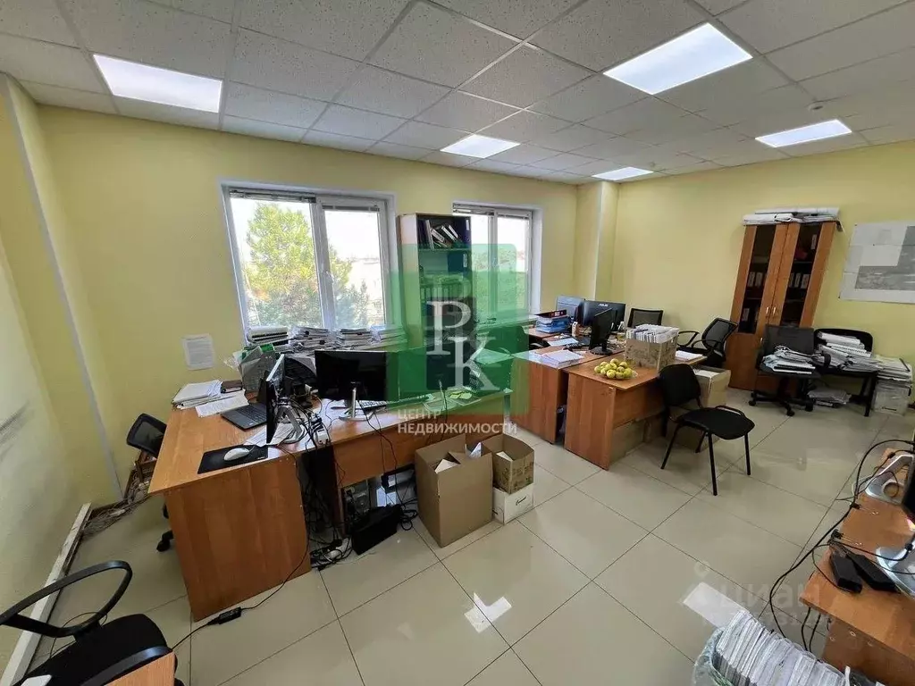 Офис в Крым, Симферополь ул. Крылова, 73 (370 м) - Фото 2