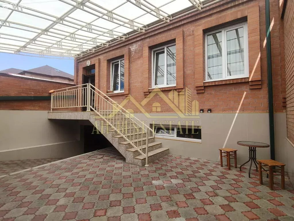 Дом в Владикавказ, улица Щорса (150 м) - Фото 2