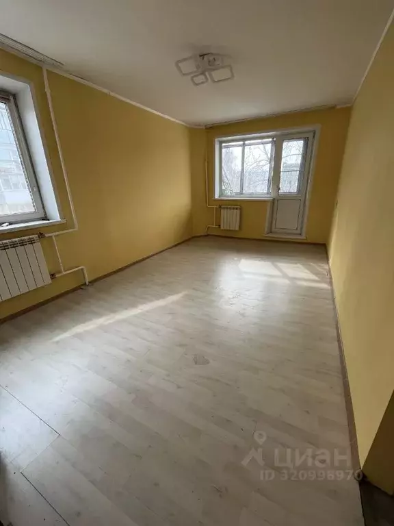 1-к кв. Кемеровская область, Новокузнецк ул. Кирова, 74 (31.0 м) - Фото 1