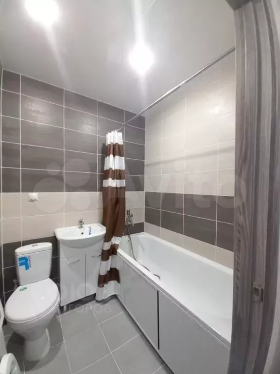 1-к. квартира, 38 м, 3/5 эт. - Фото 0