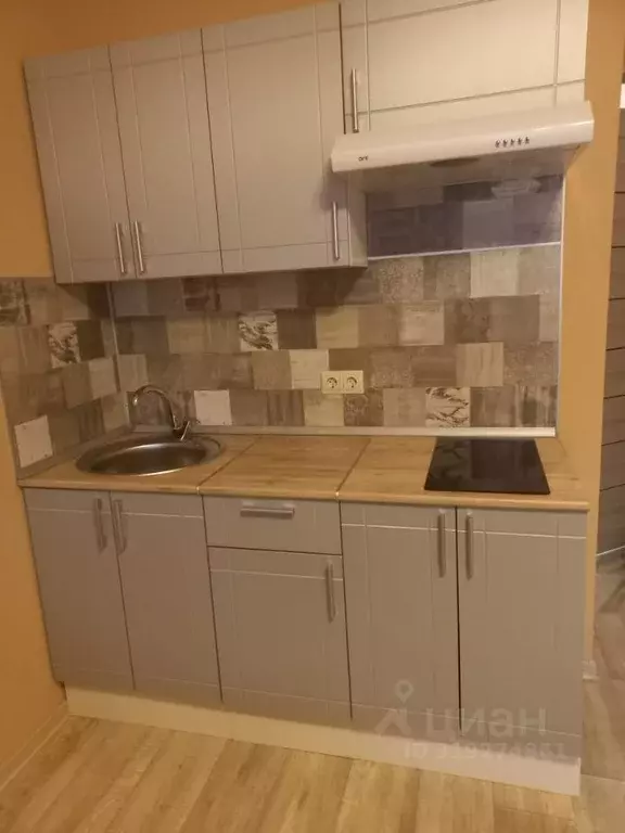 Студия Ленинградская область, Мурино Всеволожский район, бул. ... - Фото 0
