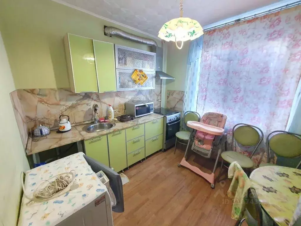 4-к кв. Иркутская область, Ангарск 17А мкр, 22 (75.5 м) - Фото 0