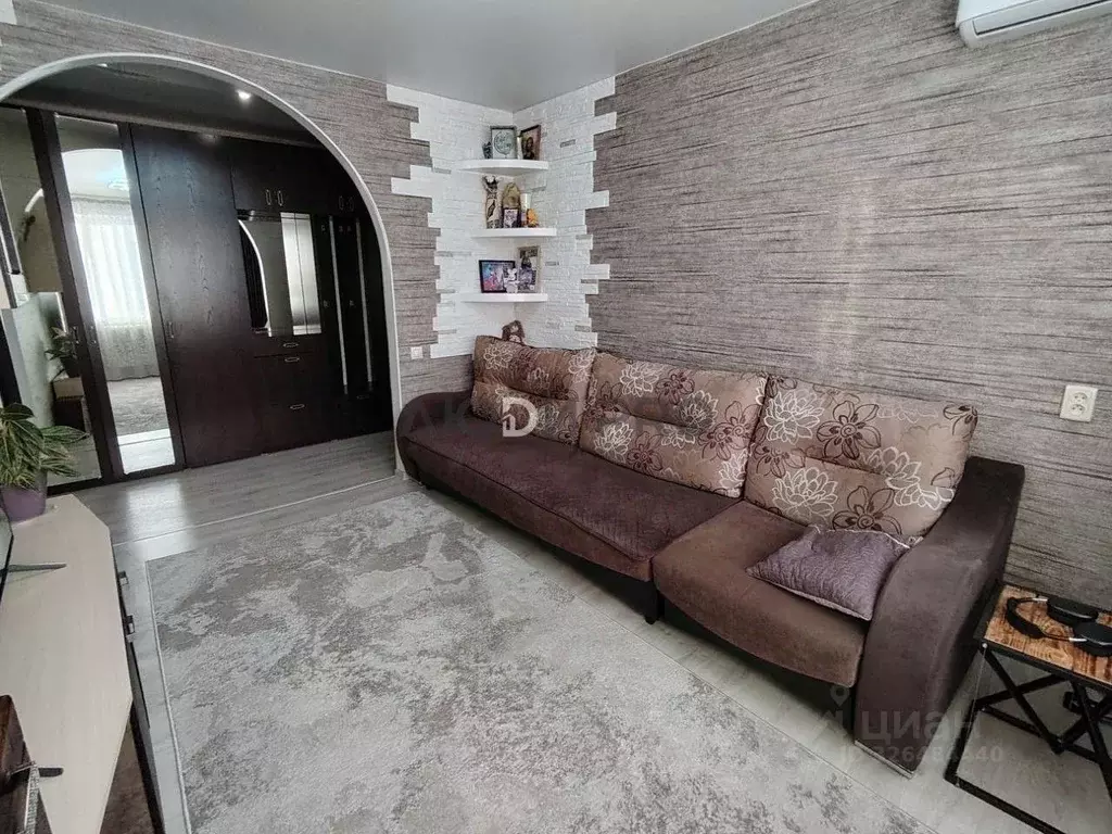 3-к кв. Алтайский край, Барнаул ул. Панфиловцев, 16 (60.0 м) - Фото 1