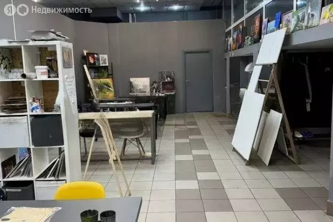 Помещение свободного назначения (227 м) - Фото 0