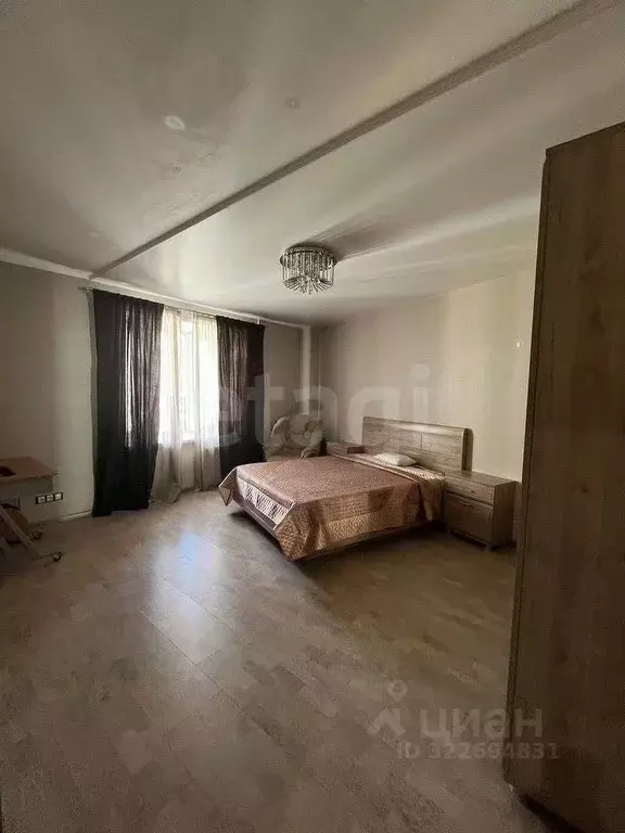 2-к кв. Пермский край, Пермь ул. Докучаева, 42 (82.0 м) - Фото 2