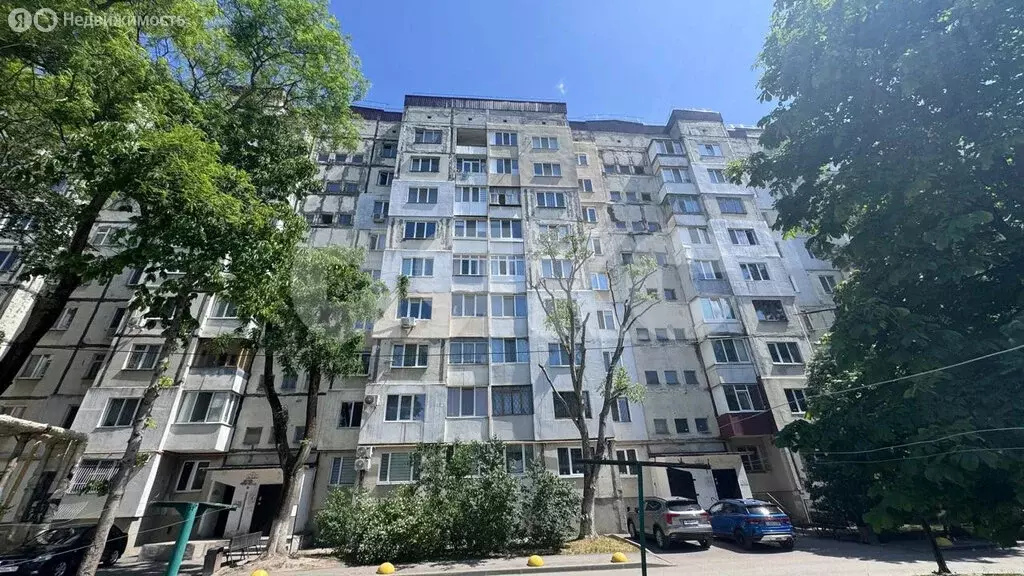 3-комнатная квартира: Симферополь, улица 60 лет Октября, 17 (61 м) - Фото 0