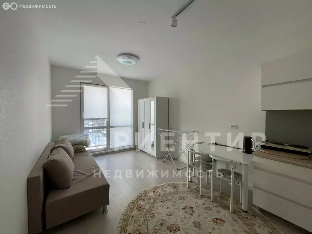 Квартира-студия: Екатеринбург, улица Зелёный Остров, 14 (21.8 м) - Фото 1