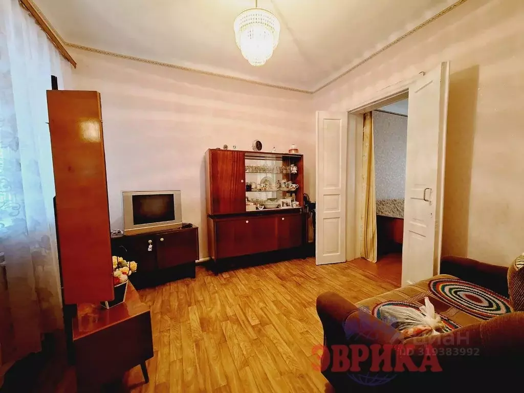 4-к кв. Краснодарский край, Крымск ул. Фадеева (48.0 м) - Фото 0