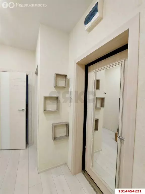 2-комнатная квартира: Краснодар, улица им. Героя Сарабеева В.И., 5к1 ... - Фото 0