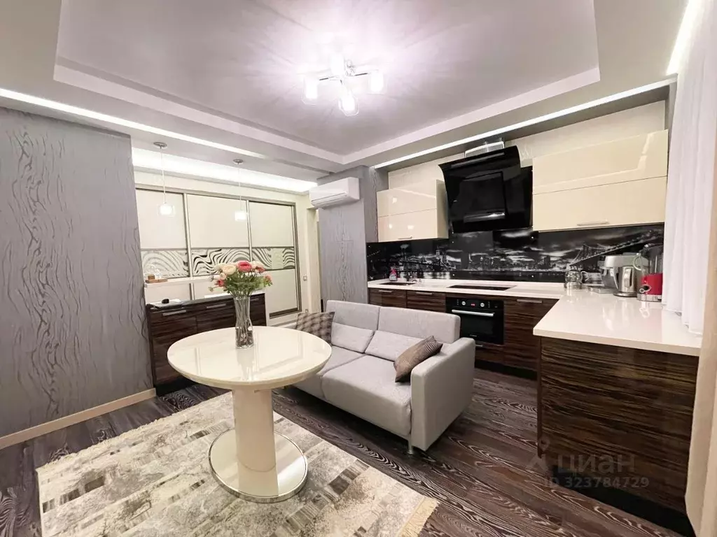 2-к кв. Москва, Москва, Московский г. ул. Радужная, 19к1 (57.6 м) - Фото 1