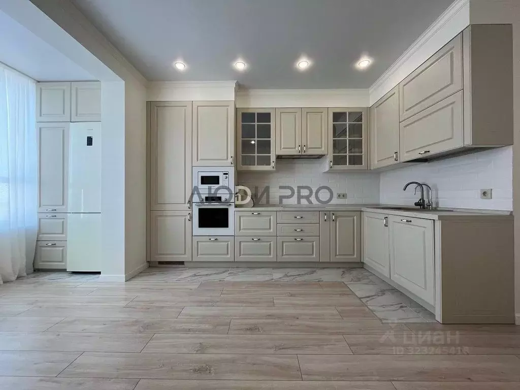 3-к кв. Башкортостан, Уфа ул. Пархоменко, 156Б (95.0 м) - Фото 1