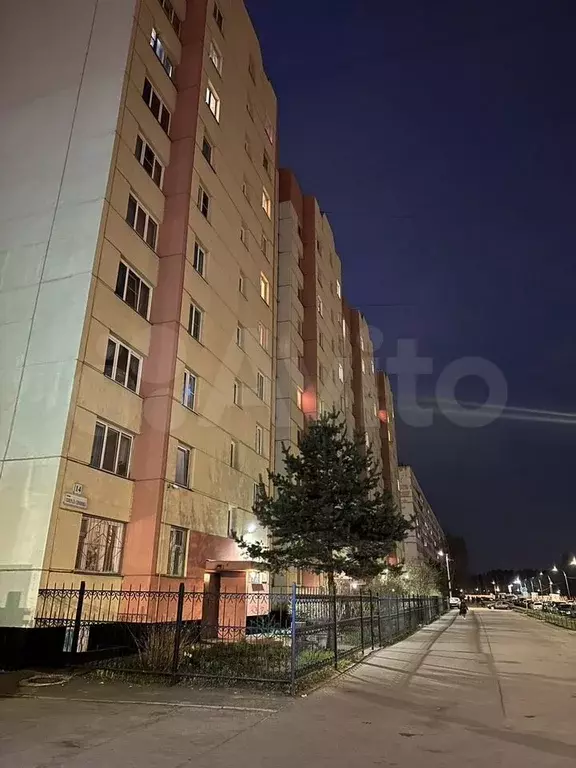 1-к. квартира, 43 м, 1/10 эт. - Фото 0
