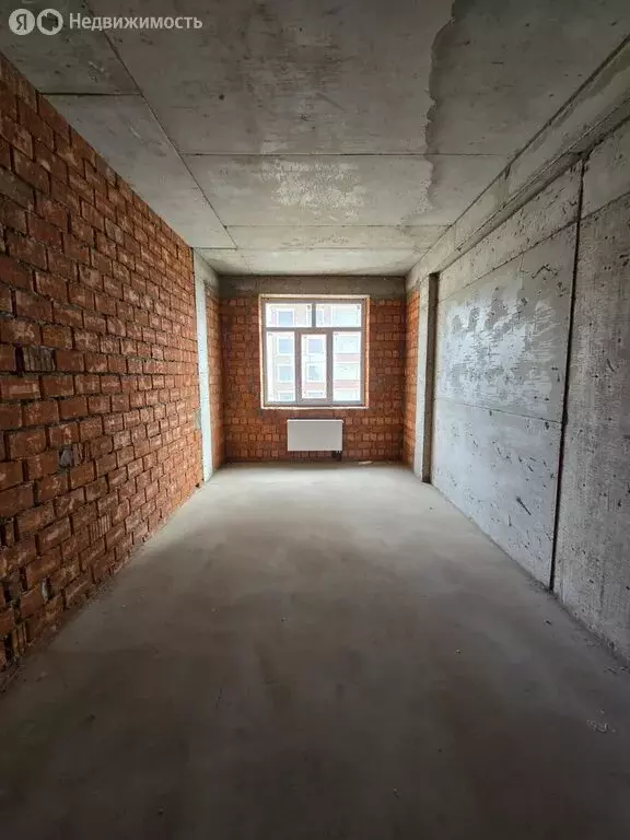2-комнатная квартира: Махачкала, Хивская улица, 6 (100 м) - Фото 1