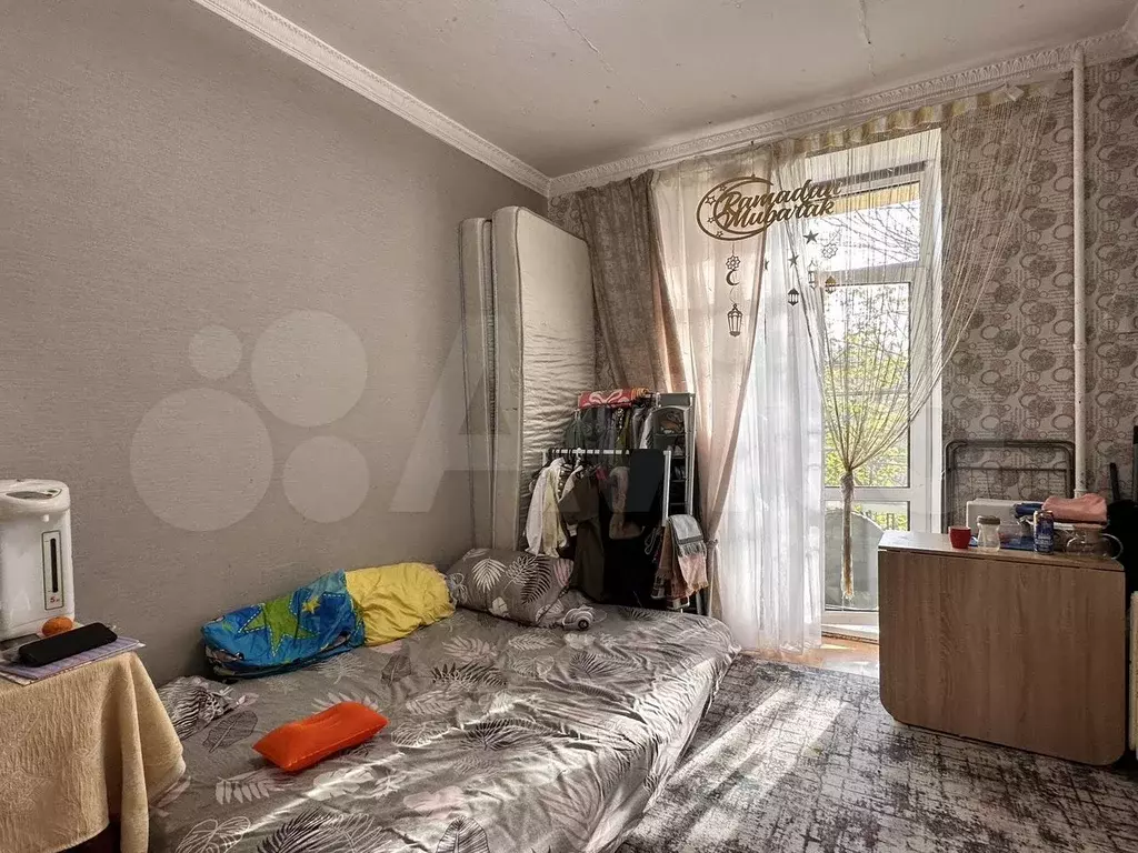 Комната 13 м в 4-к., 4/8 эт. - Фото 0