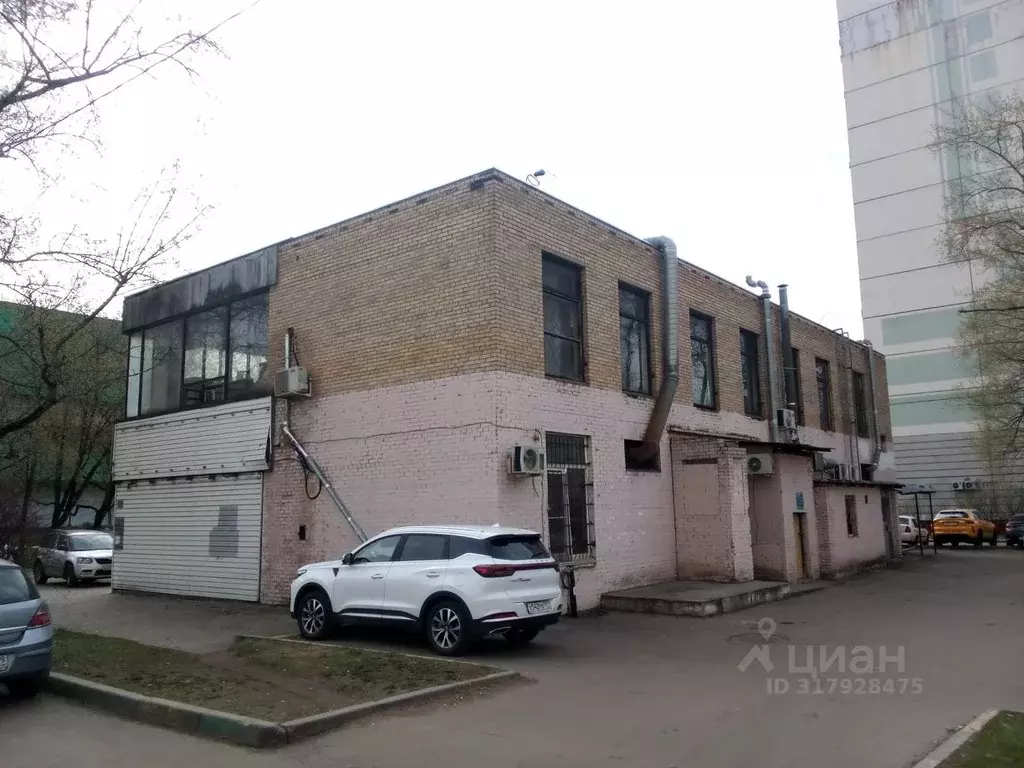 Помещение свободного назначения в Москва ул. Маршала Чуйкова, 14 (241 ... - Фото 0