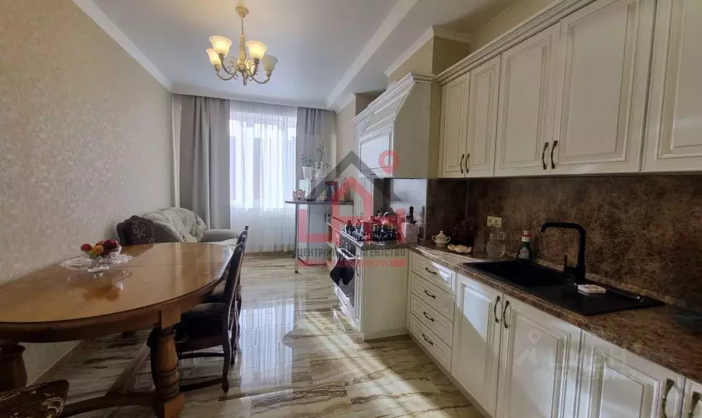 2-к кв. Ставропольский край, Ессентуки ул. Буачидзе, 1к1 (86.2 м) - Фото 1