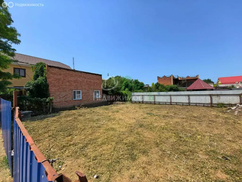 Участок в Ейск, улица Розы Люксембург (4 м) - Фото 0
