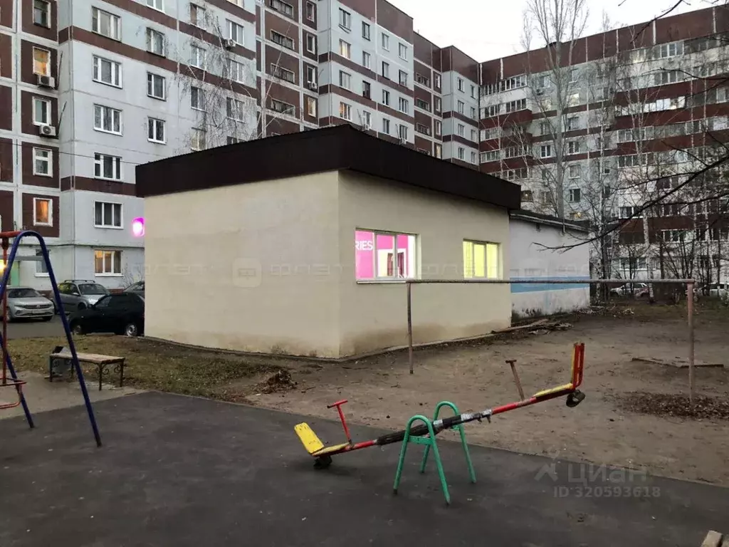 Помещение свободного назначения в Татарстан, Казань ул. Адоратского, ... - Фото 1