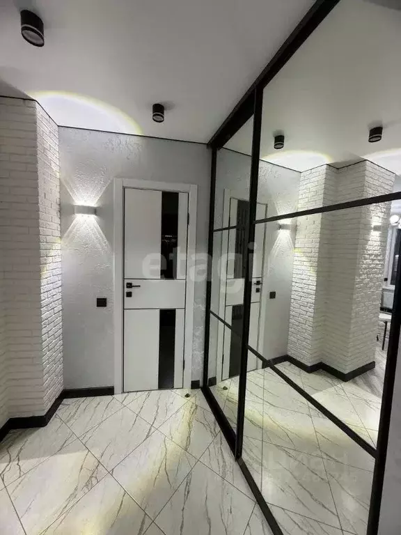 Студия Воронежская область, Воронеж ул. Независимости, 78к1 (23.5 м) - Фото 1