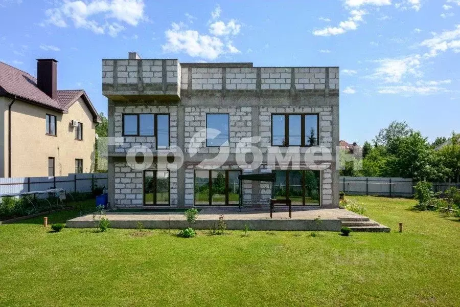 Дом в Москва д. Ямонтово, 56А (330 м) - Фото 1