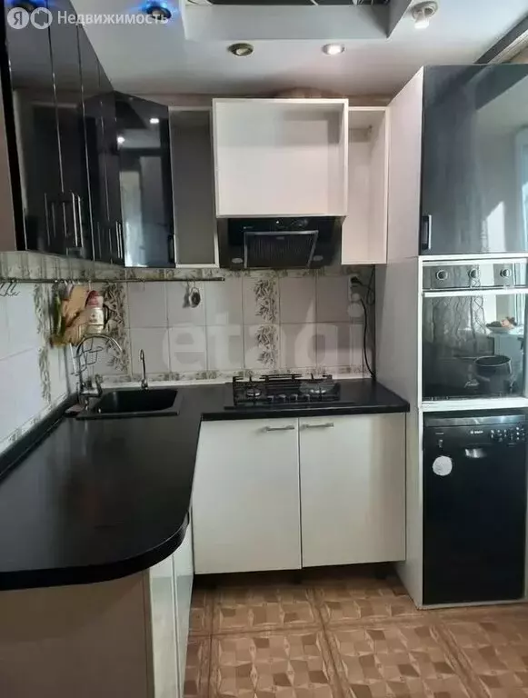 2-комнатная квартира: Ярославль, улица Ньютона, 42 (41.3 м) - Фото 1