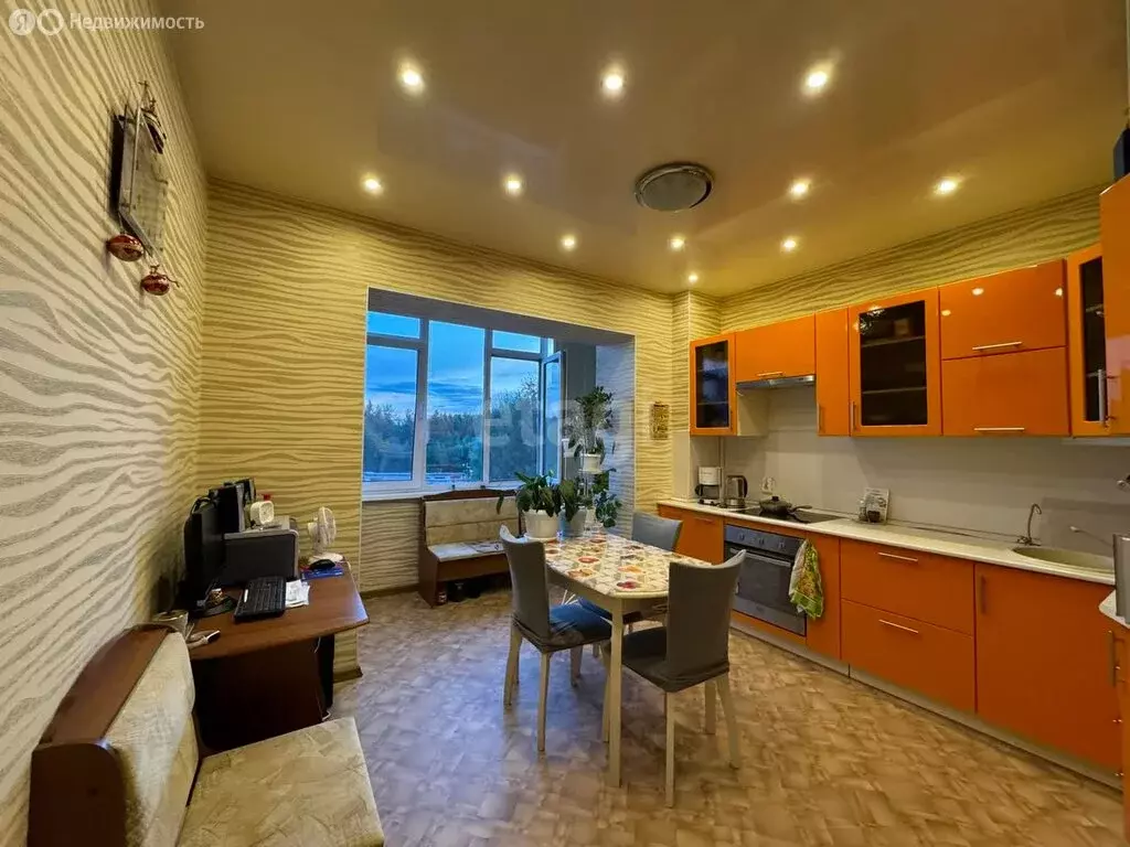 2-комнатная квартира: Сыктывкар, проспект Бумажников, 26 (60.8 м) - Фото 2