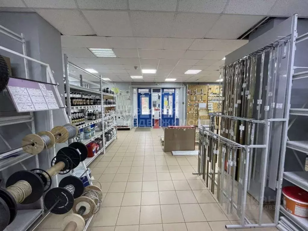Помещение свободного назначения в Новгородская область, Великий ... - Фото 1