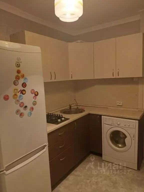 2-к кв. Москва ул. Лихоборские Бугры, 11 (37.5 м) - Фото 0