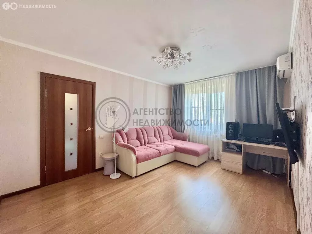 2-комнатная квартира: Казань, Набережная улица, 2 (42 м) - Фото 0