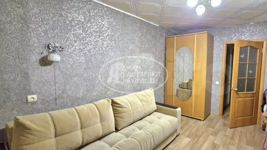 3-к. квартира, 60 м, 5/5 эт. - Фото 1