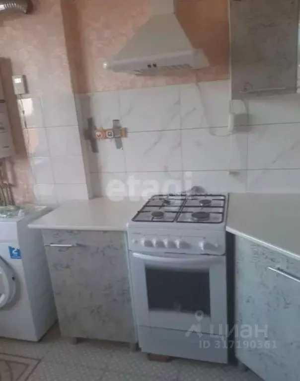 1-к кв. Краснодарский край, Горячий Ключ ул. Ярославского, 146Ек11 ... - Фото 0