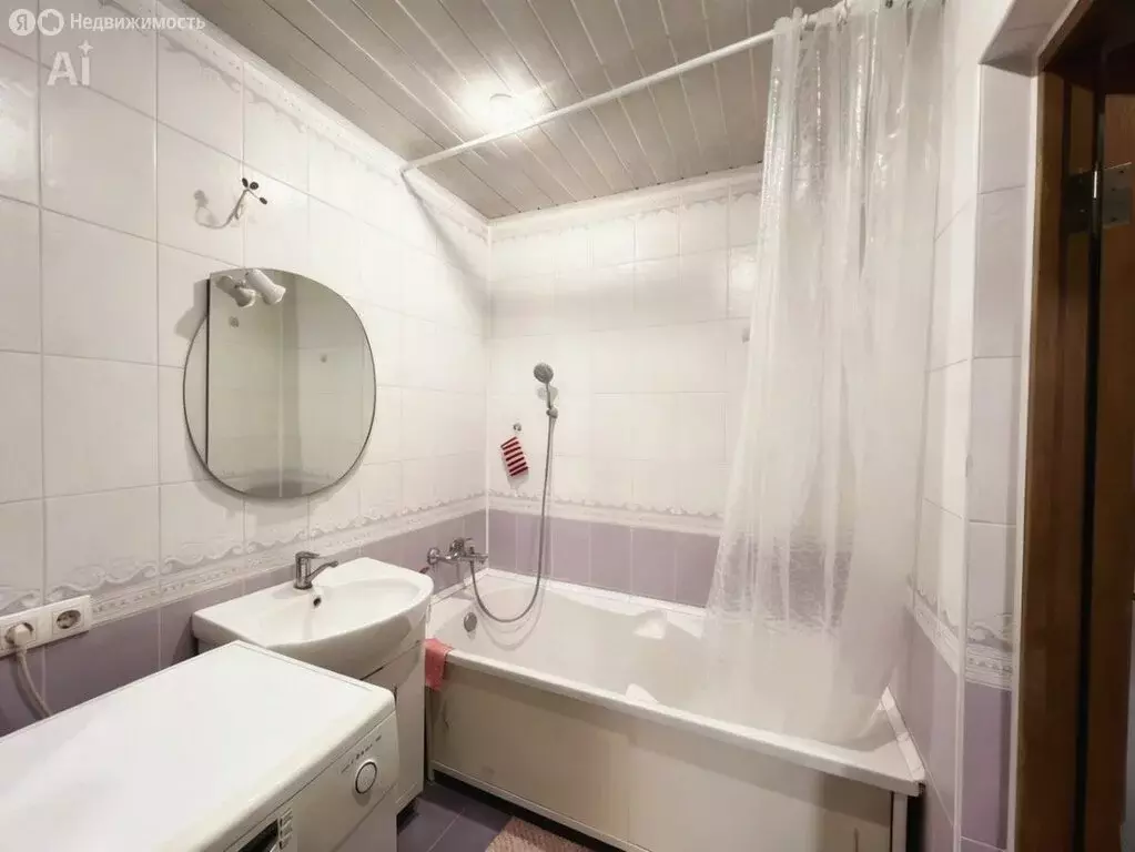 1-комнатная квартира: Курск, улица Парижской Коммуны, 42 (45.8 м) - Фото 1