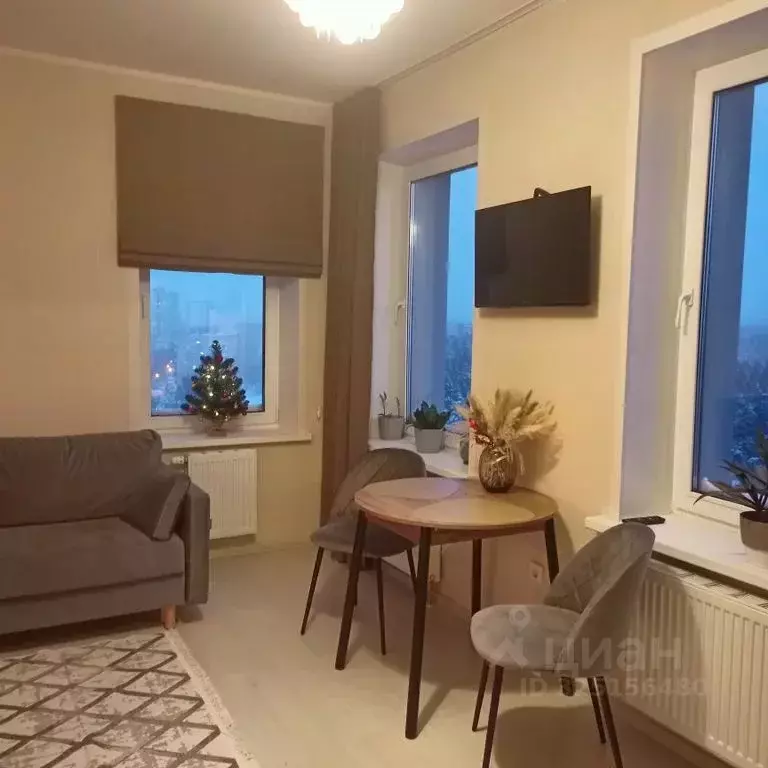 Студия Пермский край, Пермь Подлесная ул., 2 (35.0 м) - Фото 1