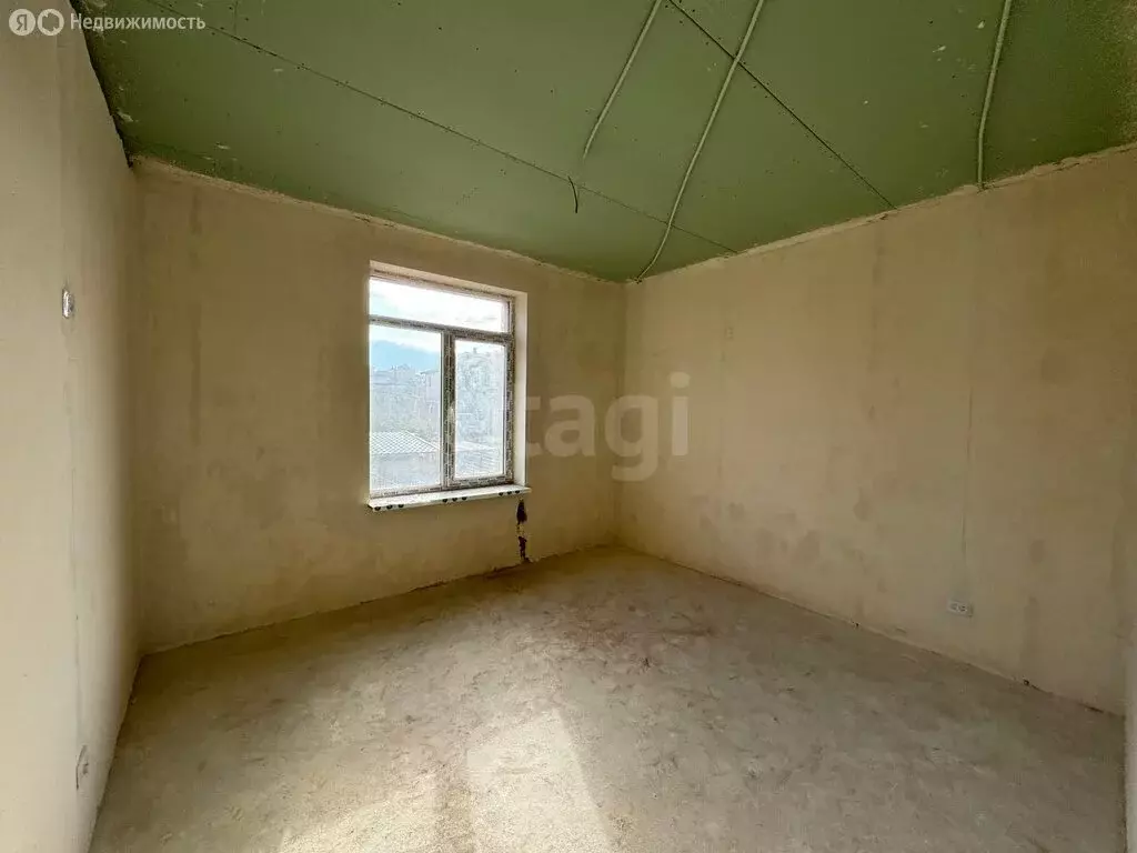 Дом в село Мирное, Красная улица (130 м) - Фото 0