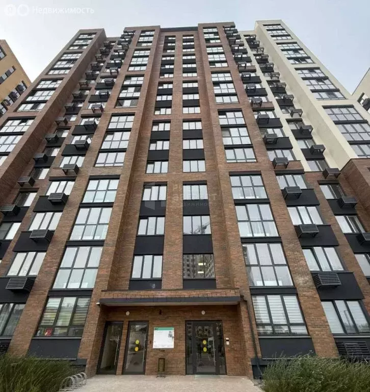 3-комнатная квартира: село Осиновая Гора, микрорайон Левобережный, ... - Фото 1