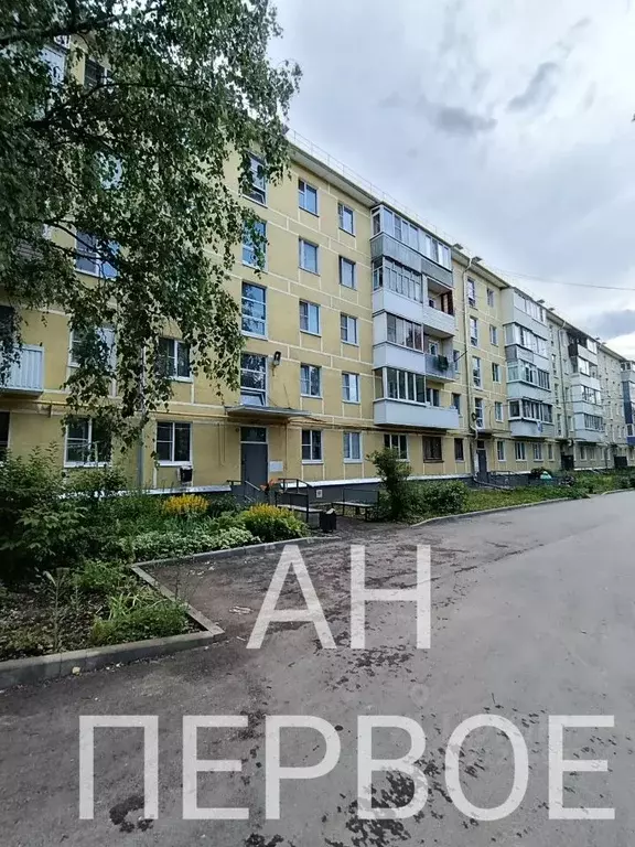 4-к кв. Рязанская область, Ряжск ул. Островского, 15 (66.0 м) - Фото 1