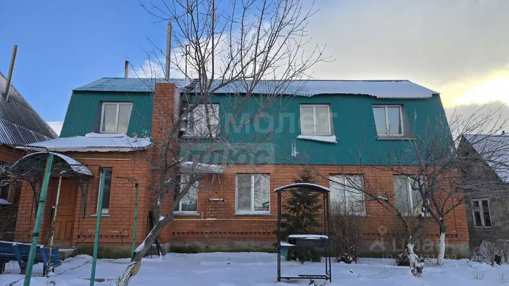 Дом в Оренбургская область, Оренбургский район, с. Дедуровка ул. ... - Фото 1