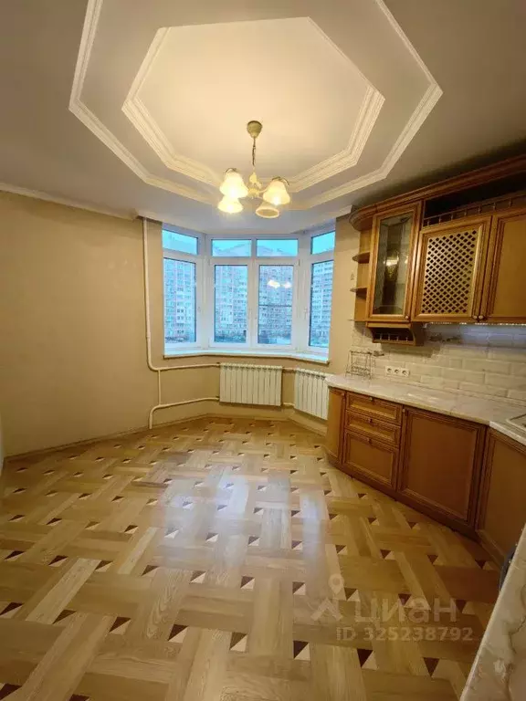 3-к кв. Москва пос. Знамя Октября, Родники мкр, 9 (83.0 м) - Фото 2