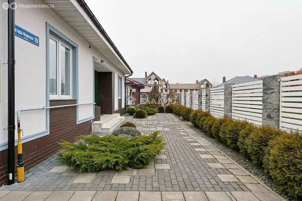 Дом в Зеленоградск, посёлок Малиновка, улица имени Виктора Факеева, 19 ... - Фото 1