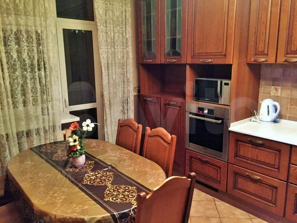 2-к. квартира, 60м, 6/14эт. - Фото 0