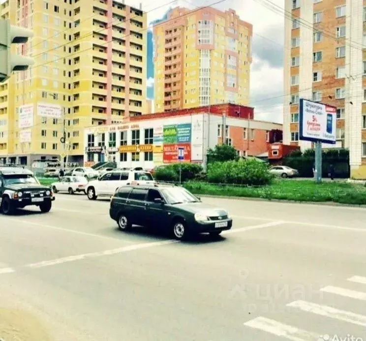 Торговая площадь в Омская область, Омск ул. 10 лет Октября, 136/1 (100 ... - Фото 0
