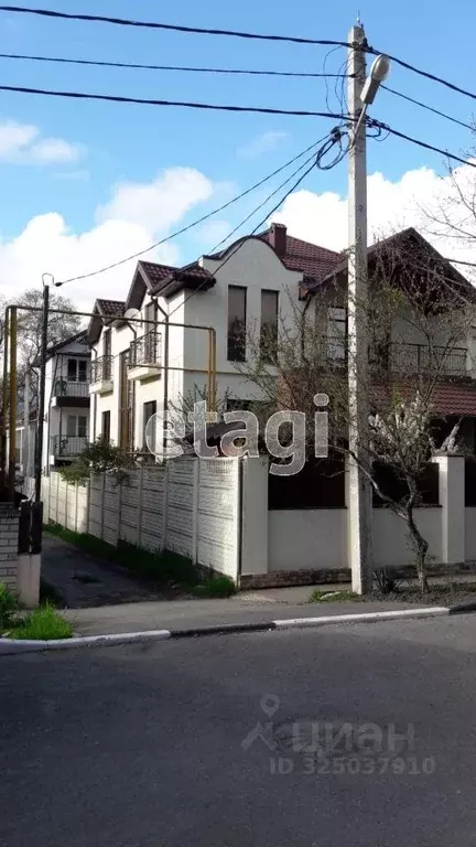 Дом в Краснодарский край, Геленджик Ульяновская ул. (290 м) - Фото 1