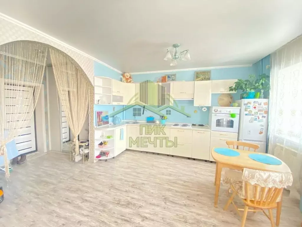 Студия Бурятия, Улан-Удэ просп. Строителей, 58Ак8 (39.6 м) - Фото 2