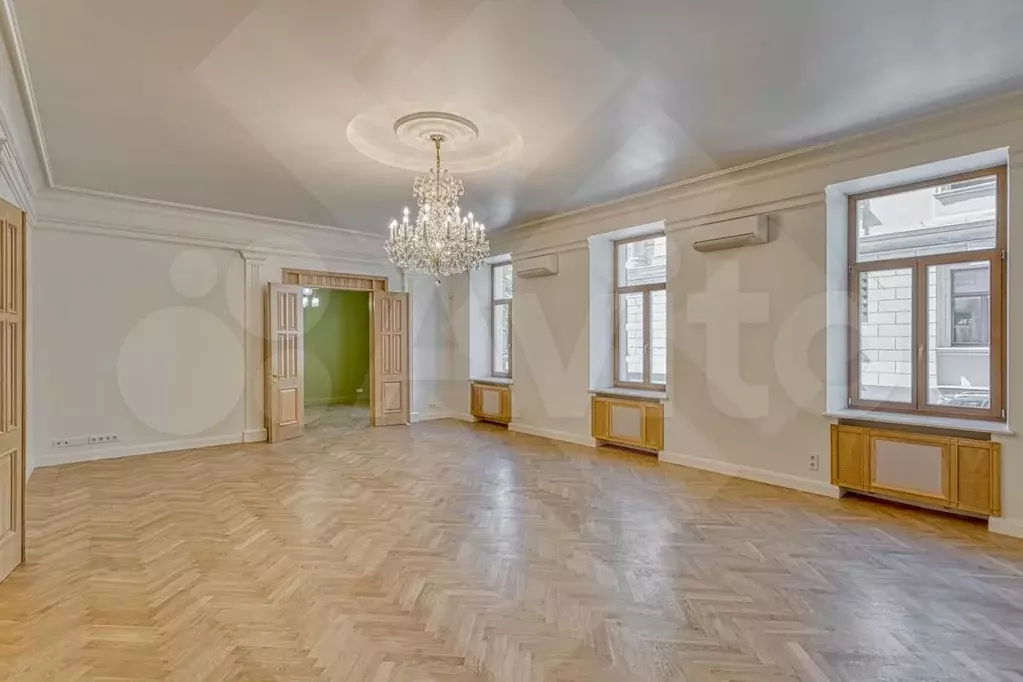5-к. квартира, 219 м, 1/6 эт. - Фото 0