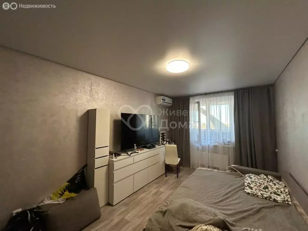 1-комнатная квартира: Волгоград, улица Ивановского, 12 (40 м) - Фото 0