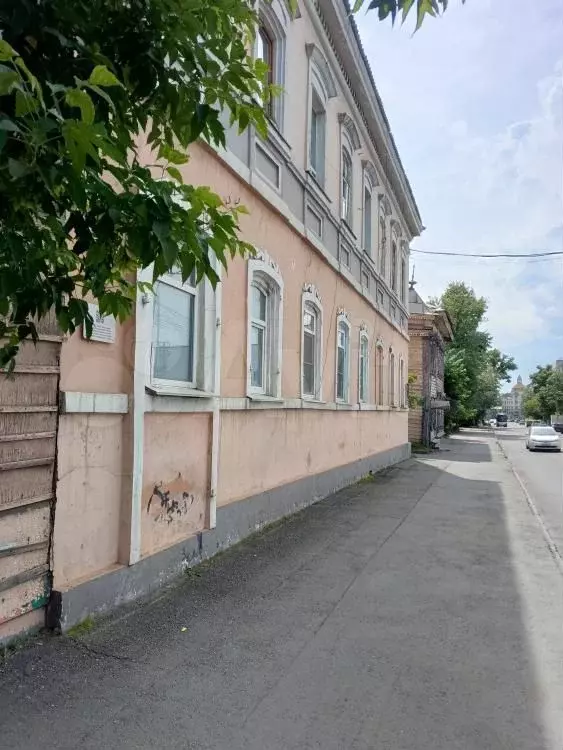 Комната 18 м в 5-к., 2/2 эт. - Фото 0