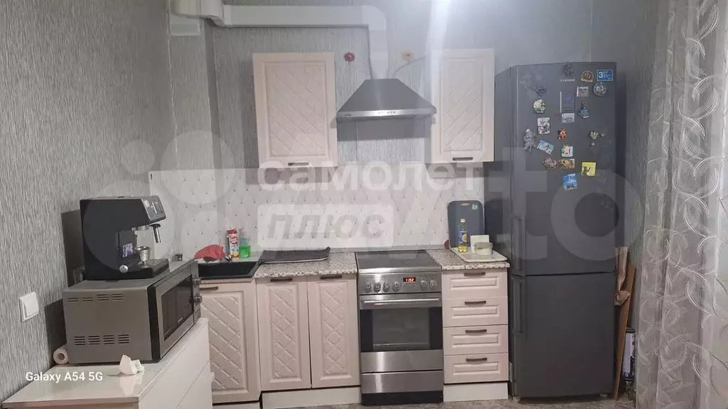 1-к. квартира, 35 м, 1/3 эт. - Фото 0
