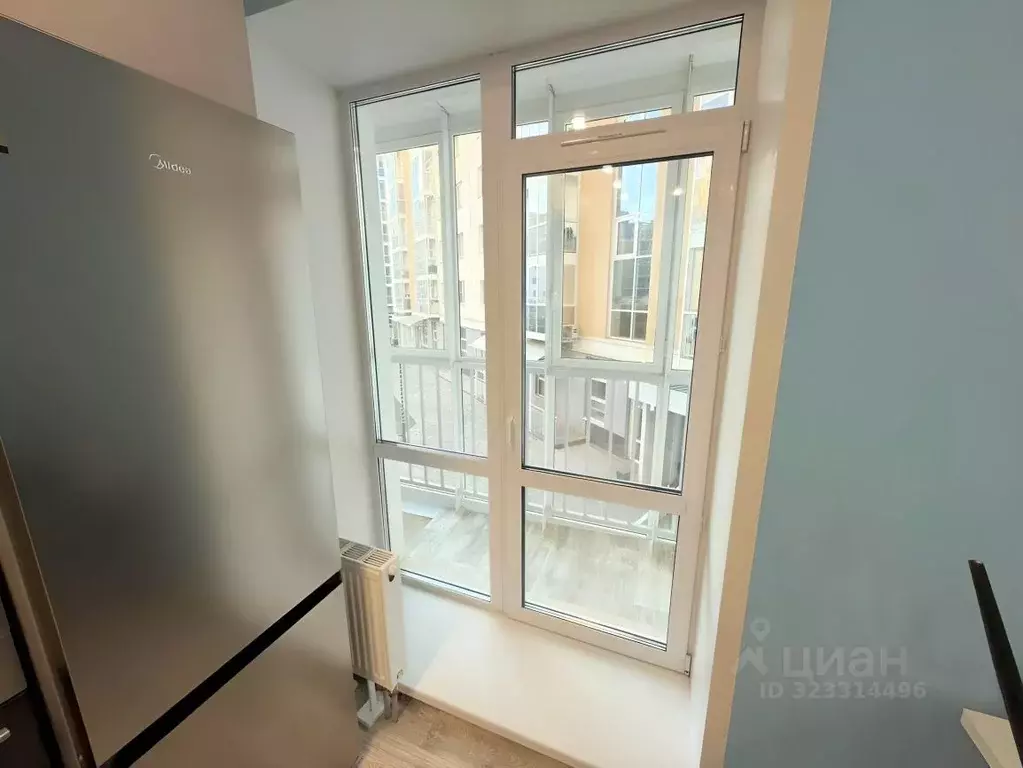 2-к кв. Красноярский край, Красноярск ул. Петра Ломако, 10 (90.0 м) - Фото 2