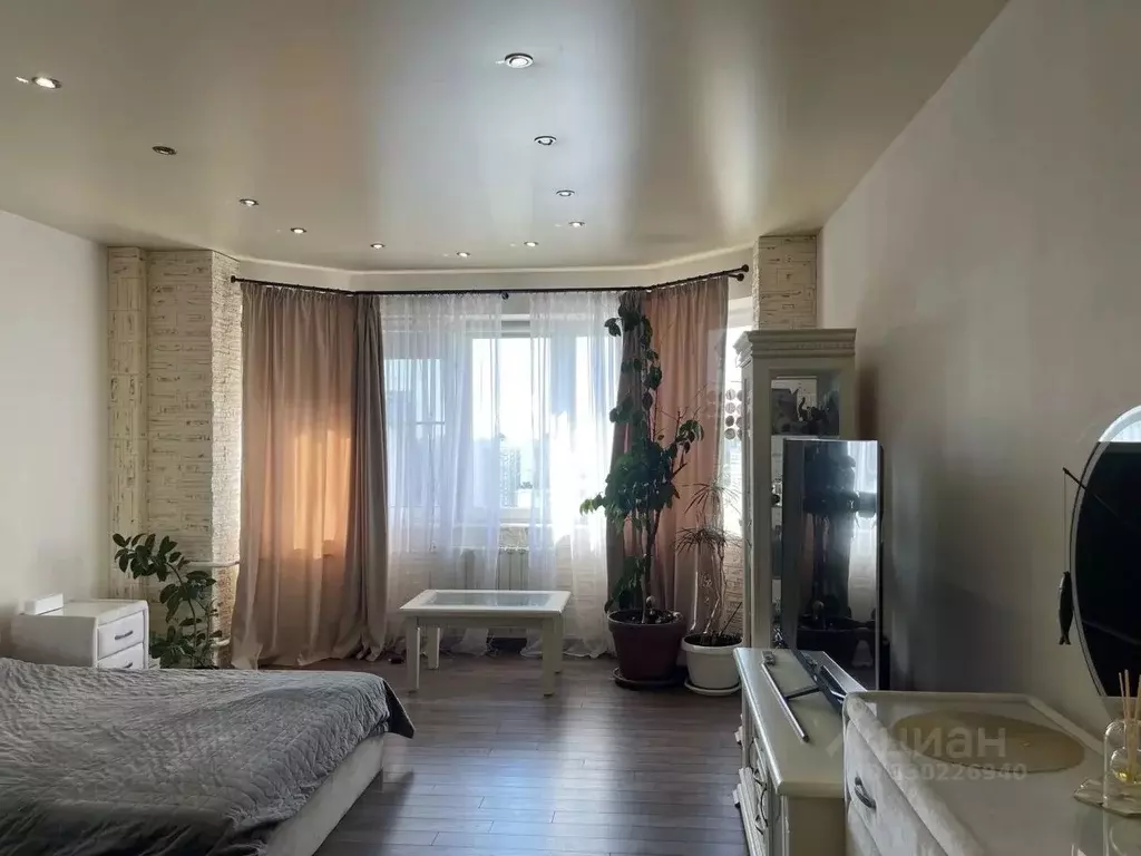 3-к кв. Москва Никулинская ул., 5к2 (109.1 м) - Фото 1