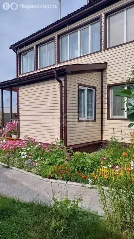 Дом в село Новоильинск, Сосновая улица (200 м) - Фото 2